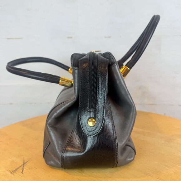 Marino Orlandi | Leather Satchel Handbag - Picture 9 of 11